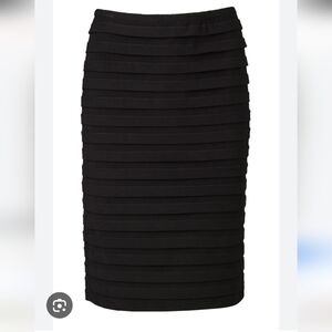 Tadashi Shoji tiered midi skirt Sz L